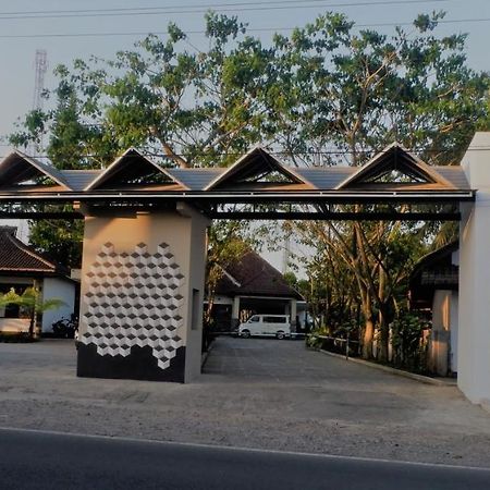 โรงแรมมินักจิงโก บันยูวังงี ภายนอก รูปภาพ
